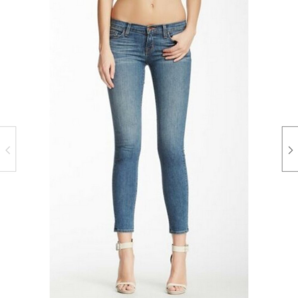 J Brand Skinny Leg Parthenon Skinny Jeans 24 NEW